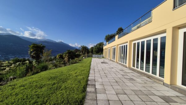 Appartamento Lussuoso a Montagnola, Ticino con Vista Panoramica sul Lago di Lugano