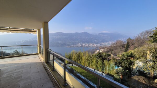Appartamento Lussuoso a Montagnola, Ticino con Vista Panoramica sul Lago di Lugano